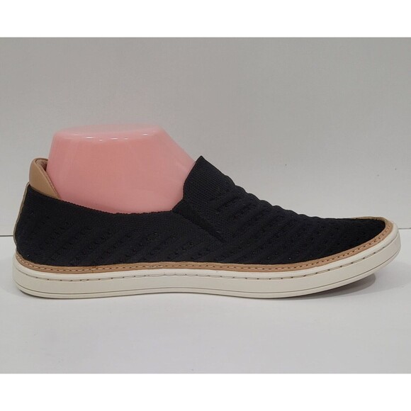 UGG Sammy Chevron Black Flats Knit Casual Comfort Slip On Women Sneaker 8,5 - Picture 2 of 9